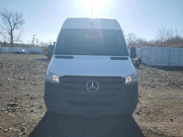 2022 Mercedes-Benz Sprinter 2500