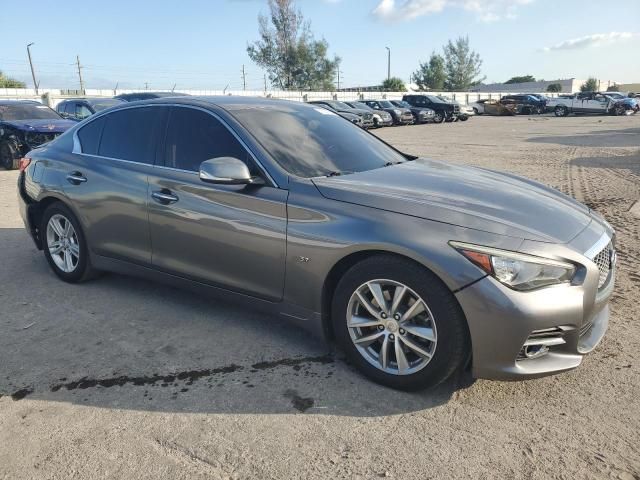 2015 Infiniti Q50 Base