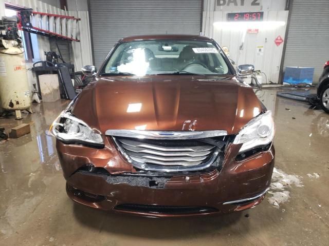 2013 Chrysler 200 Limited