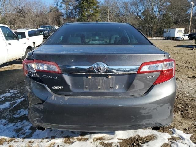 2014 Toyota Camry SE