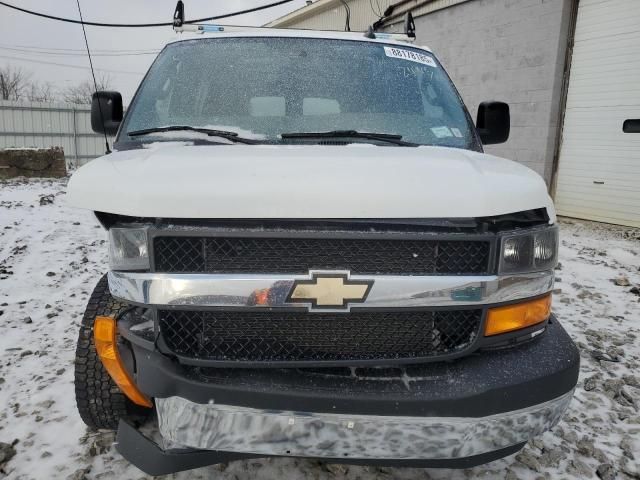 2021 Chevrolet Express G2500