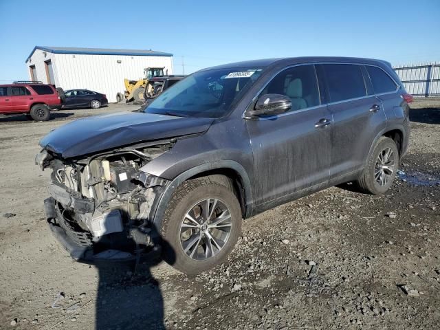 2019 Toyota Highlander LE