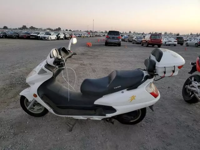 2006 Tank Scooter