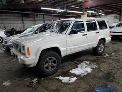 4 X 4 for sale at auction: 1998 Jeep Cherokee Sport