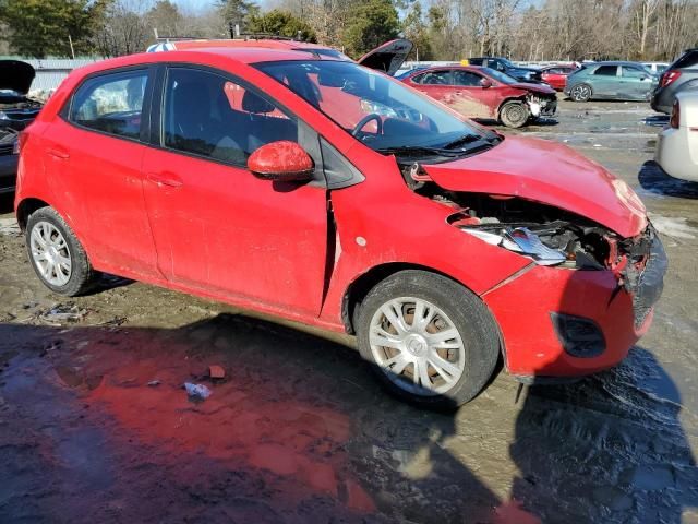 2014 Mazda 2 Sport