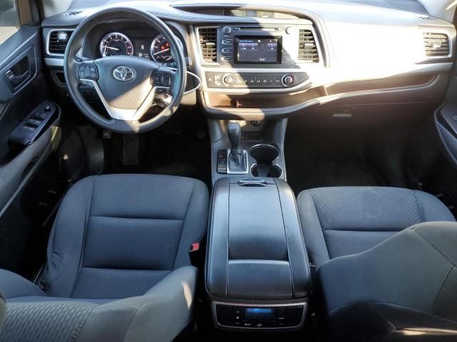 2016 Toyota Highlander LE