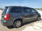 2012 Chrysler Town & Country Touring