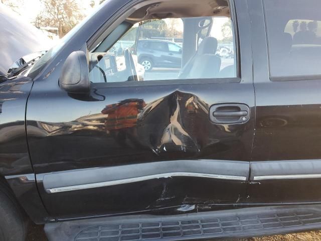 2004 Chevrolet Tahoe C1500