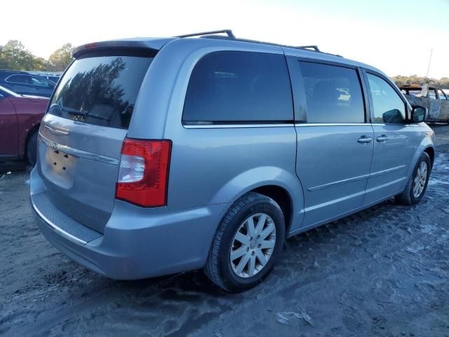 2013 Chrysler Town & Country Touring