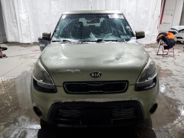 2013 KIA Soul +