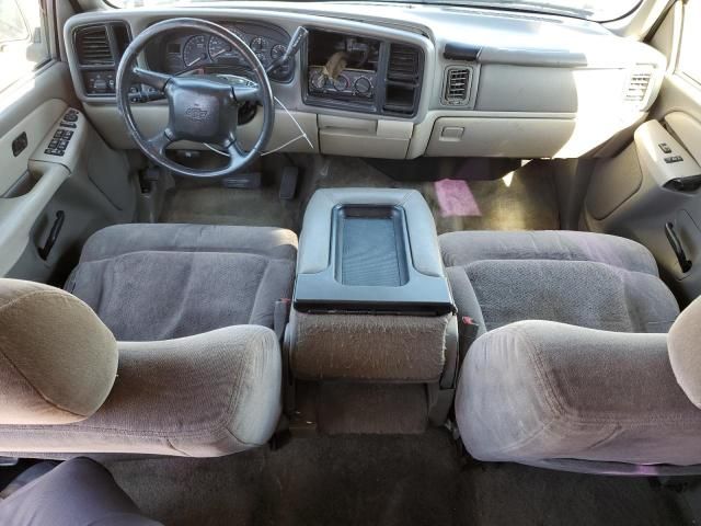 2002 Chevrolet Tahoe C1500