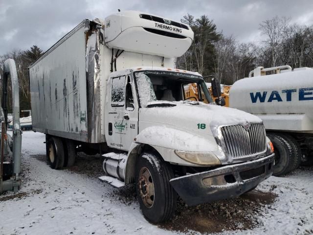 2002 International 4000 4300