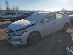 Hyundai Elantra Vehiculos salvage en venta: 2019 Hyundai Elantra SE