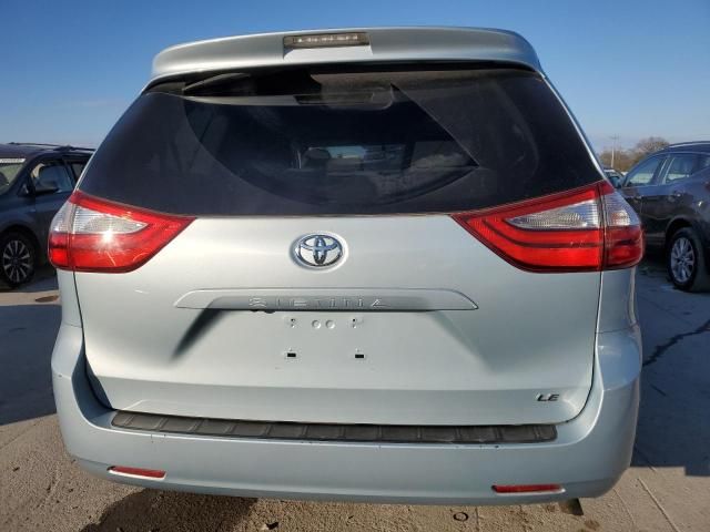 2015 Toyota Sienna LE