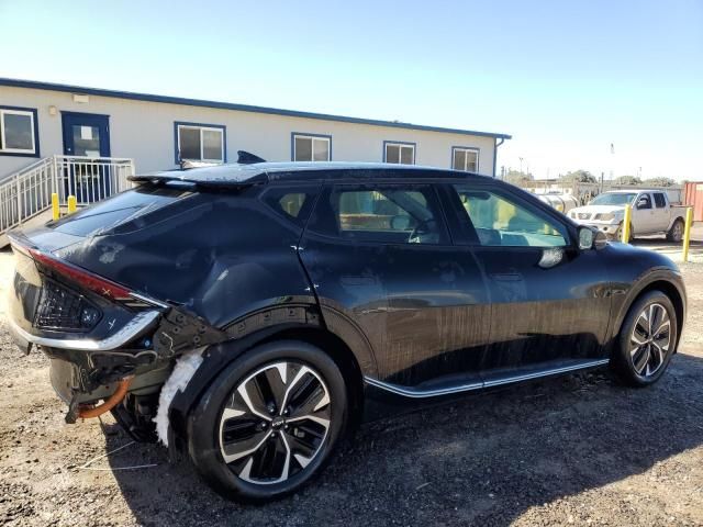 2024 KIA EV6 Light