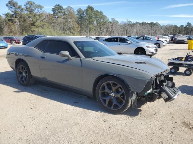 2017 Dodge Challenger SXT