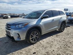 Salvage cars for sale at Haslet, TX auction: 2018 Toyota Highlander SE