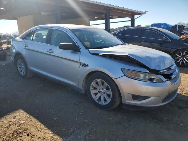 2011 Ford Taurus SE