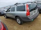 2004 Volvo XC70