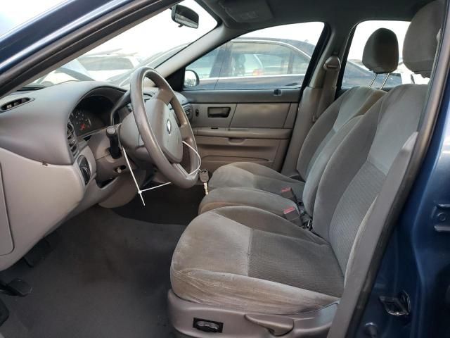 2004 Ford Taurus SE