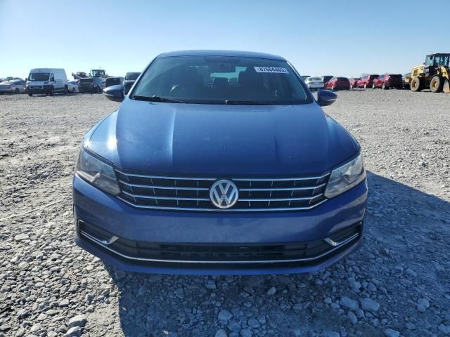 2016 Volkswagen Passat SE