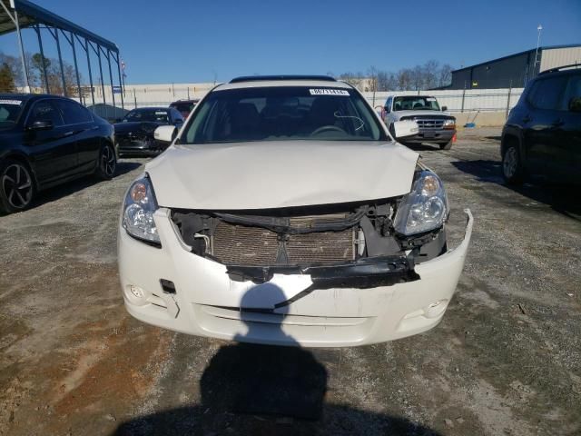 2010 Nissan Altima Base