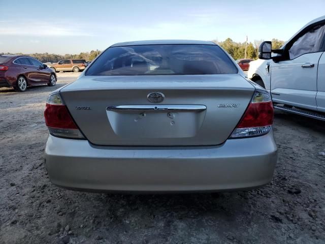 2005 Toyota Camry LE