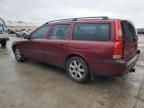 2004 Volvo V70 FWD