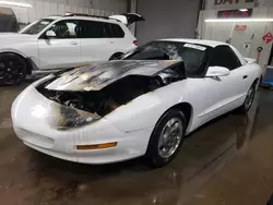 Vehiculos salvage en venta de Copart Elgin, IL: 1994 Pontiac Firebird