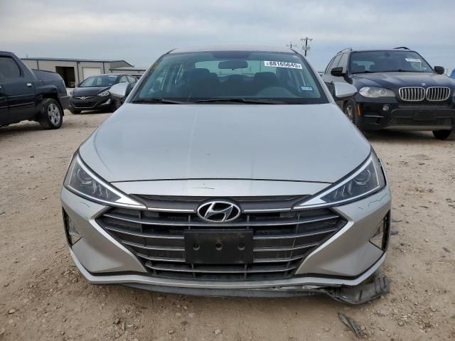 2019 Hyundai Elantra SE