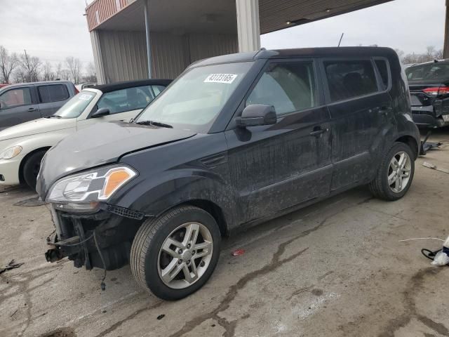 2011 KIA Soul +