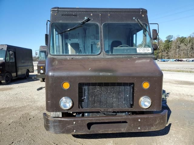 2009 Freightliner Chassis M Line WALK-IN Van