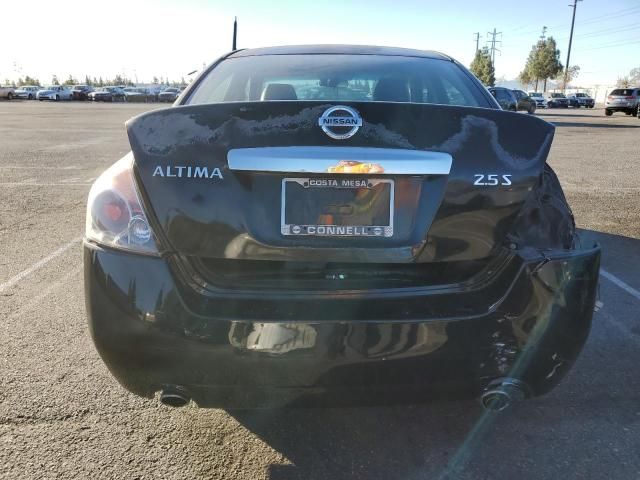 2010 Nissan Altima Base