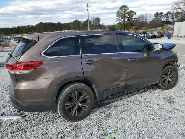 2019 Toyota Highlander LE