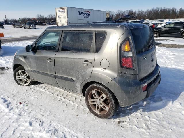 2011 KIA Soul +