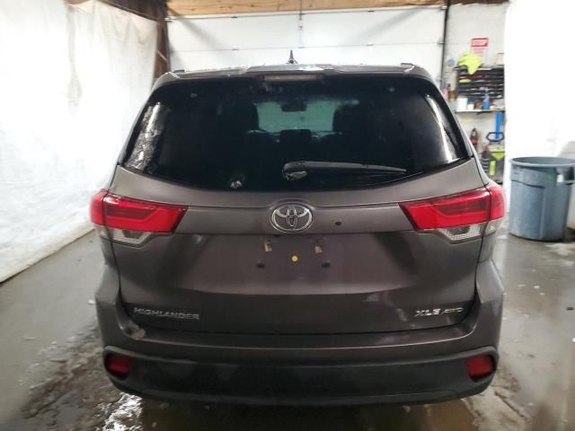 2018 Toyota Highlander SE