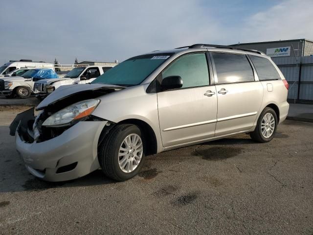 2009 Toyota Sienna CE