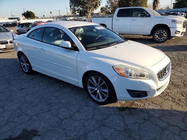 2011 Volvo C70 T5