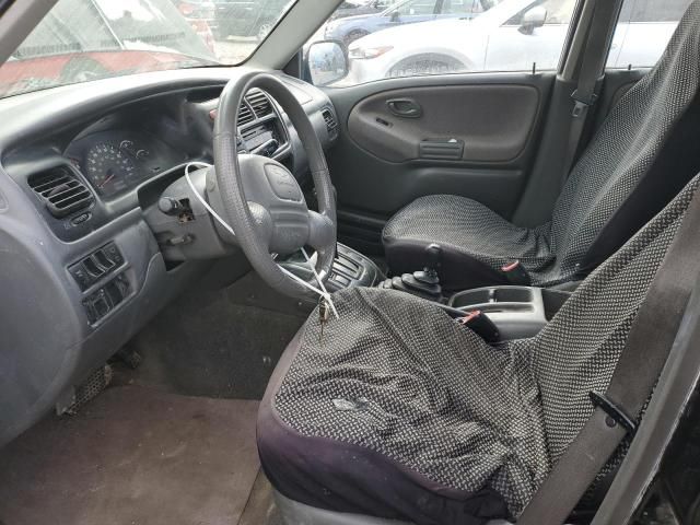 2000 Chevrolet Tracker