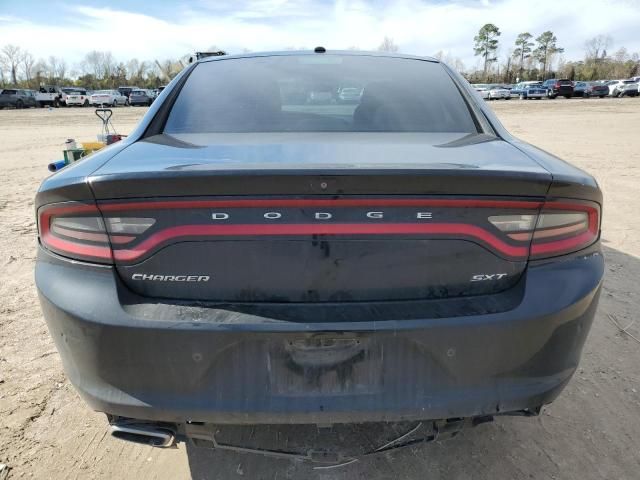 2018 Dodge Charger SXT