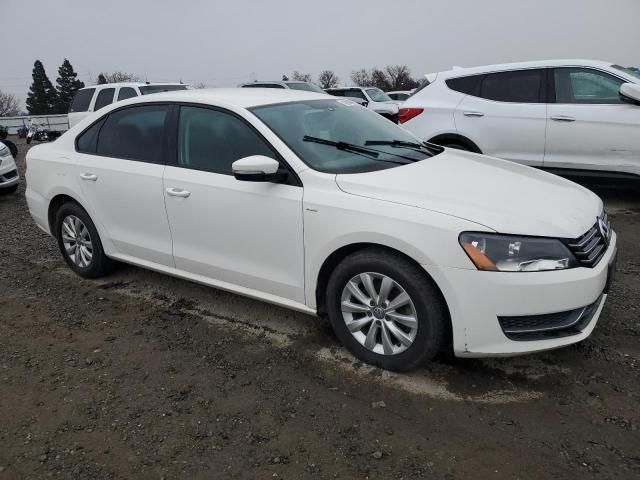 2013 Volkswagen Passat S