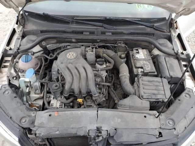 2013 Volkswagen Jetta Base