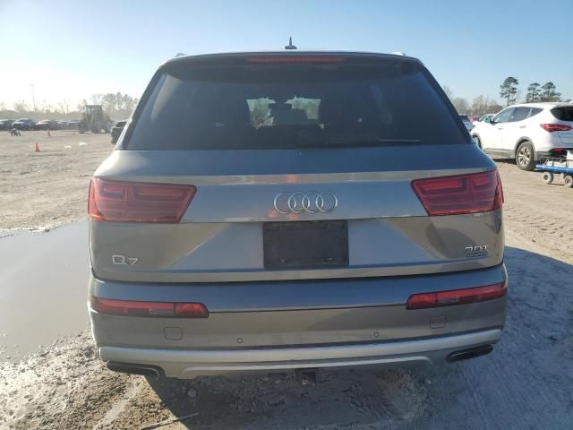 2017 Audi Q7 Premium Plus