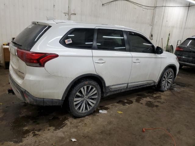 2019 Mitsubishi Outlander SE