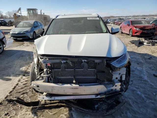 2023 Toyota Highlander Hybrid Bronze Edition