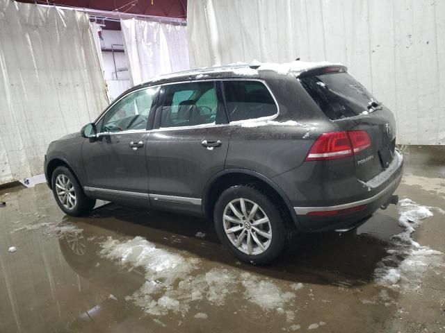 2016 Volkswagen Touareg Sport