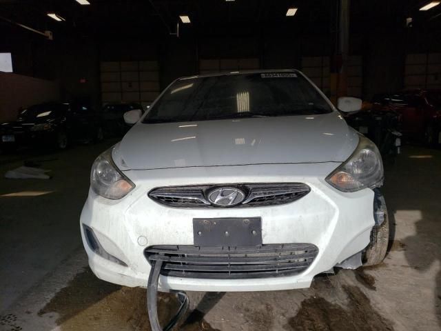 2012 Hyundai Accent GLS