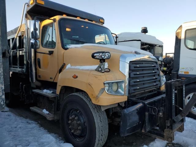 2013 Freightliner 114SD