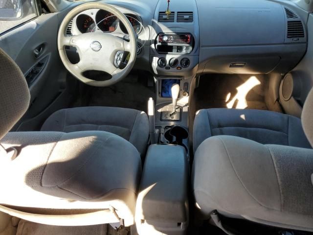 2002 Nissan Altima Base