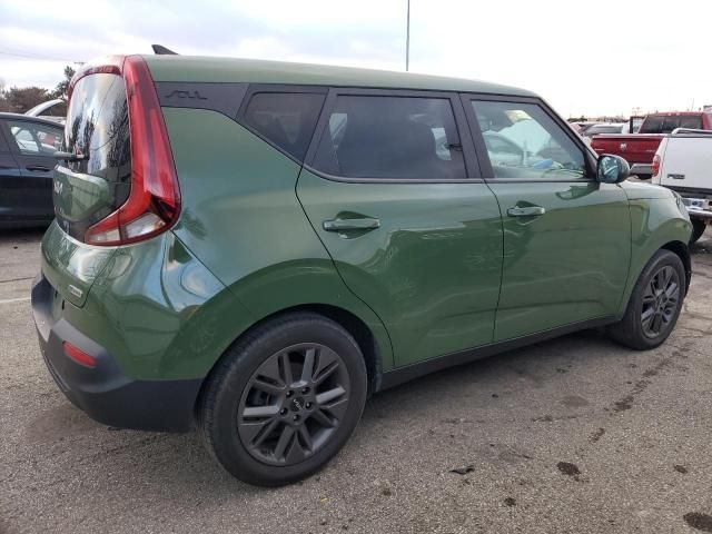 2022 KIA Soul EX